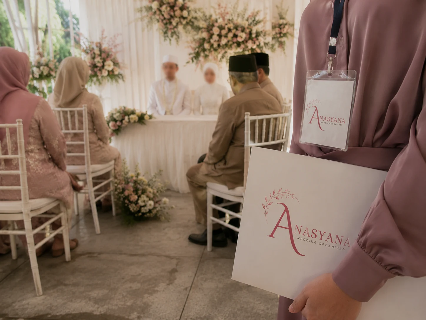 Gambar galeri intimate wedding untuk inspirasi acara pernikahan Anasyana